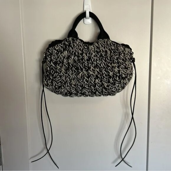 MUUN Wool and Cotton Knit Bag - Picture 1 of 7